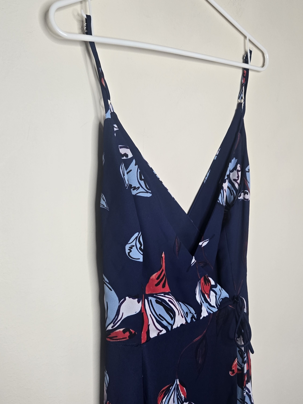 Fame & Partners Floral Wrap Maxi Dress Navy Romantic Party Cocktail Occasion - Picture 10 of 10